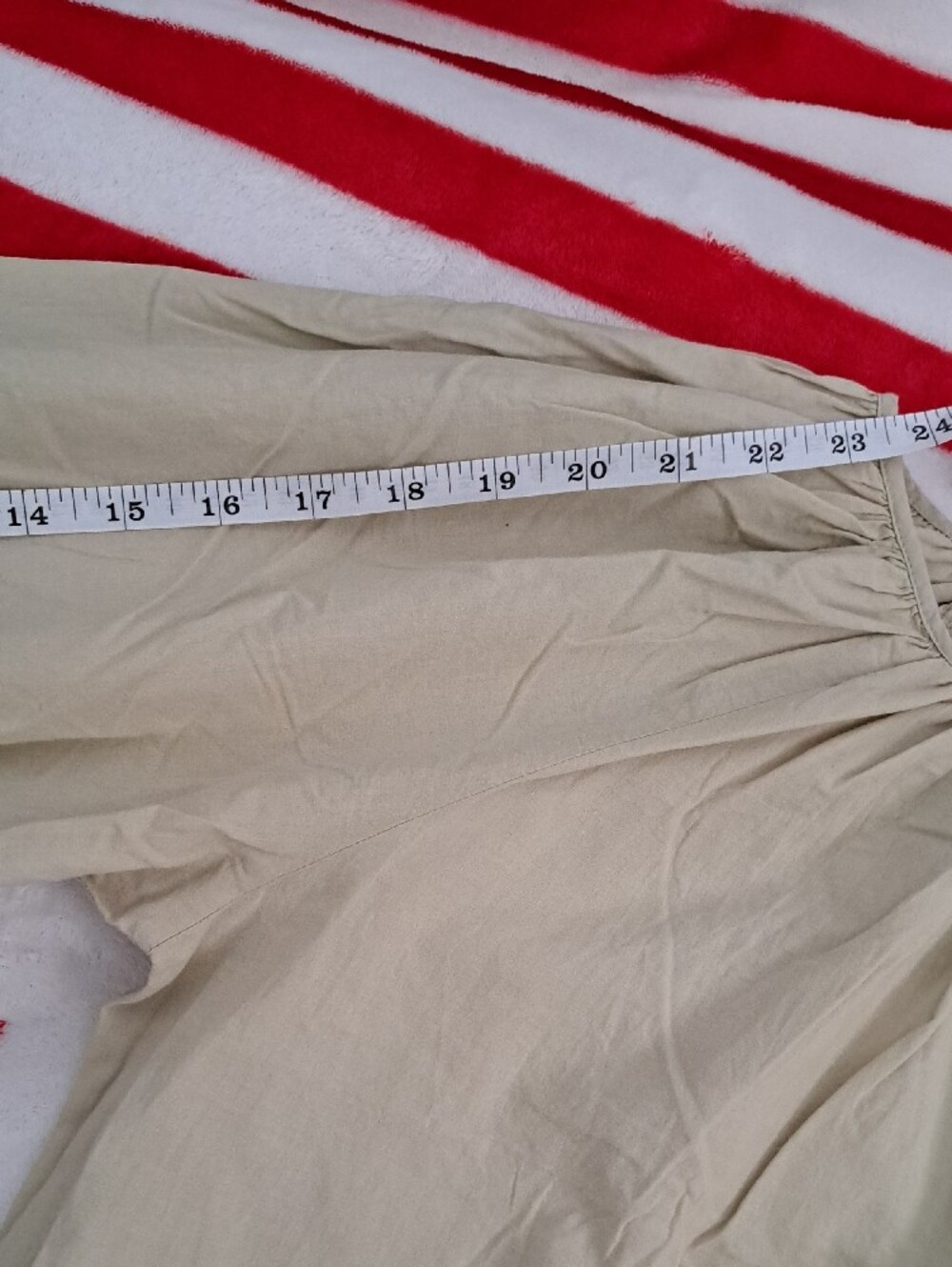 H&M Light Cream Long Sleeve Maxi Dress - Picture 8 of 10